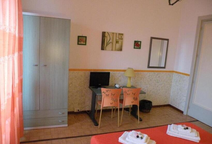 Fotos del hotel Hostel Josef:  2