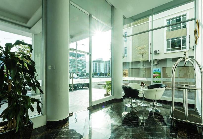 Fotos del hotel E-red Hotel Melaka:  22