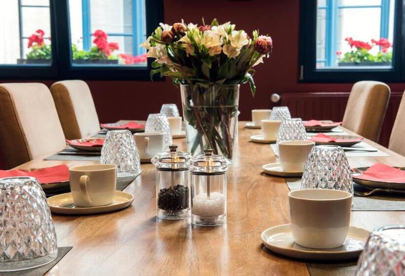 Fotos del hotel Ganda Rooms & Suites:  3