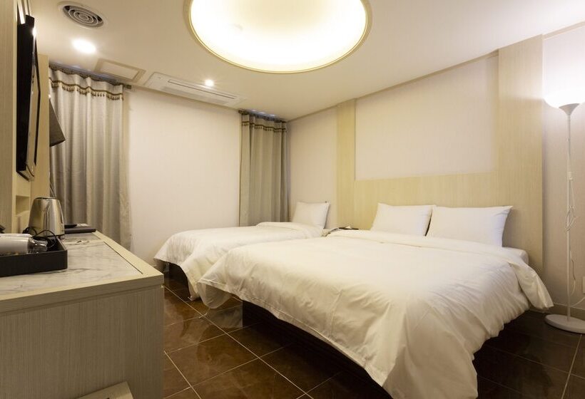 Fotos del hotel Tirol:  21