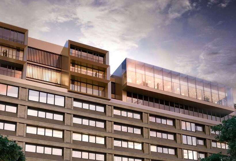 Fotos del hotel At Six:  14