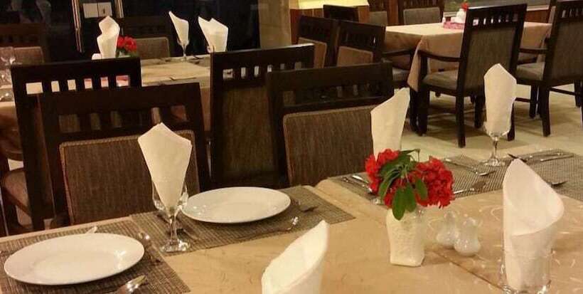 Fotos del hotel Renad:  15