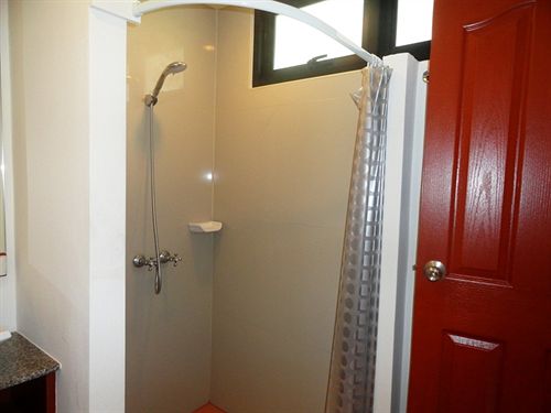 Fotos del hotel Baan Leelawadee Apartment:  11