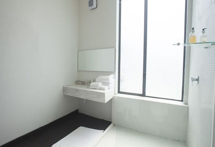 Fotos del hotel Qsl On 44:  25