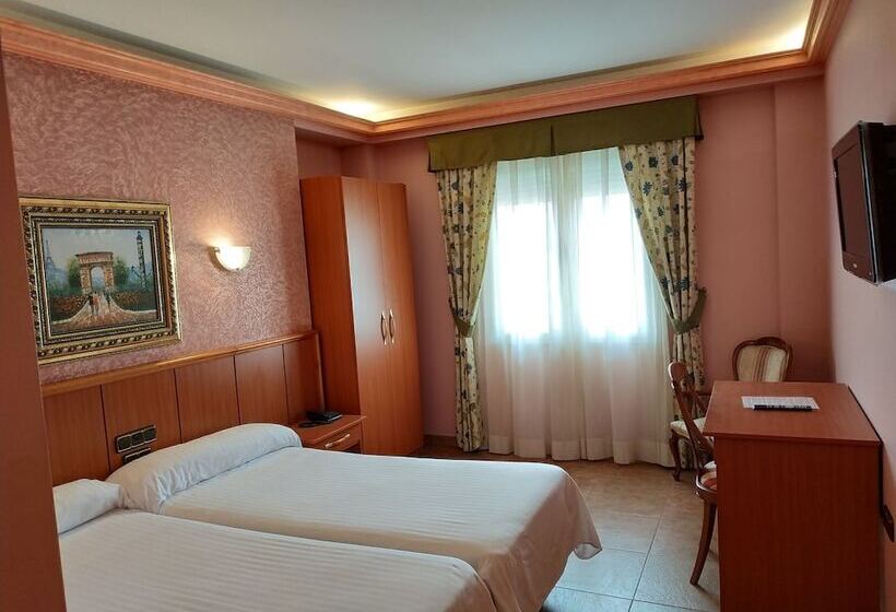 Fotos del hotel Real De Castilla:  11