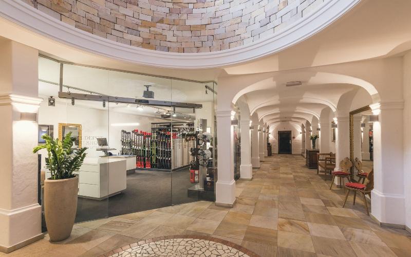 Fotos del hotel Schlosshotel Ischgl:  25