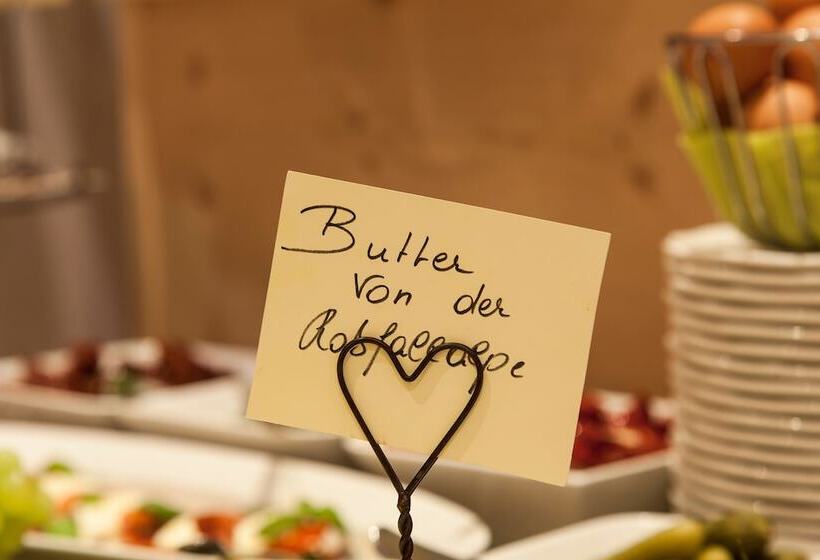 Fotos del hotel Am Dorfplatz Suites - Adults Only:  25