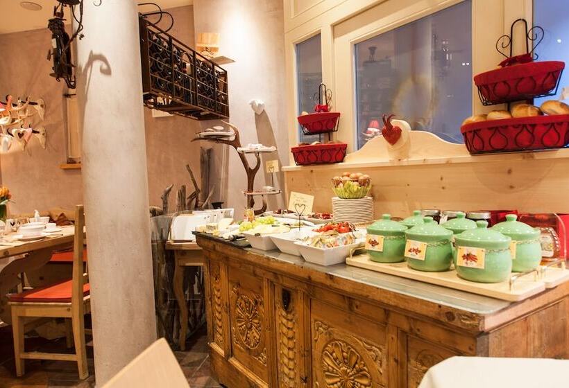 Fotos del hotel Am Dorfplatz Suites - Adults Only:  4