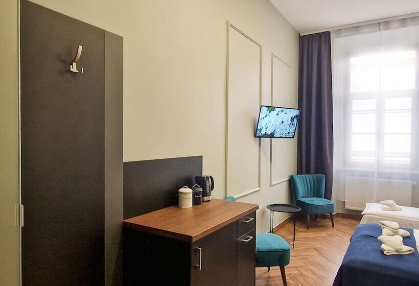 Fotos del hotel Happy Tower:  20