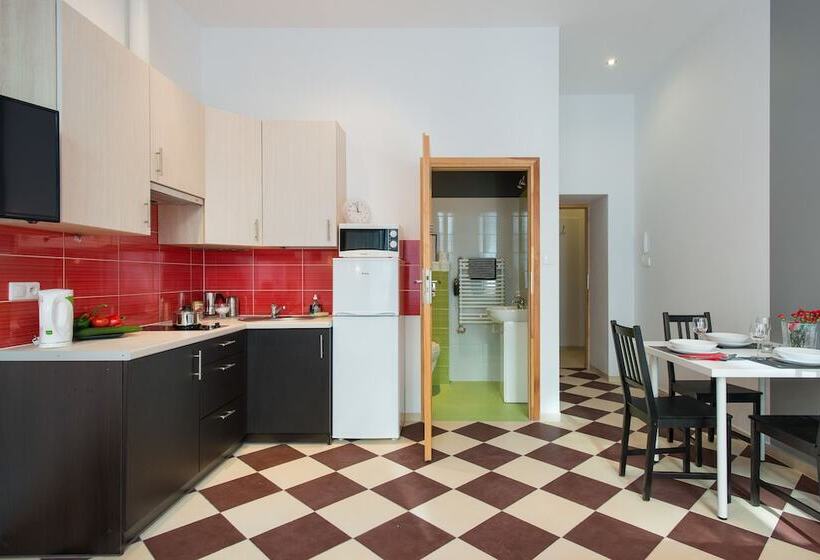 Fotos del hotel Happy Tower:  3