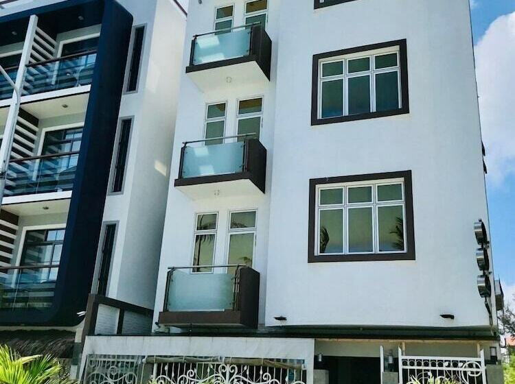 Fotos del hotel Airport Comfort Inn Premium:  18