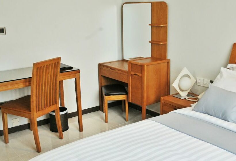 Fotos del hotel Airport Comfort Inn Premium:  2