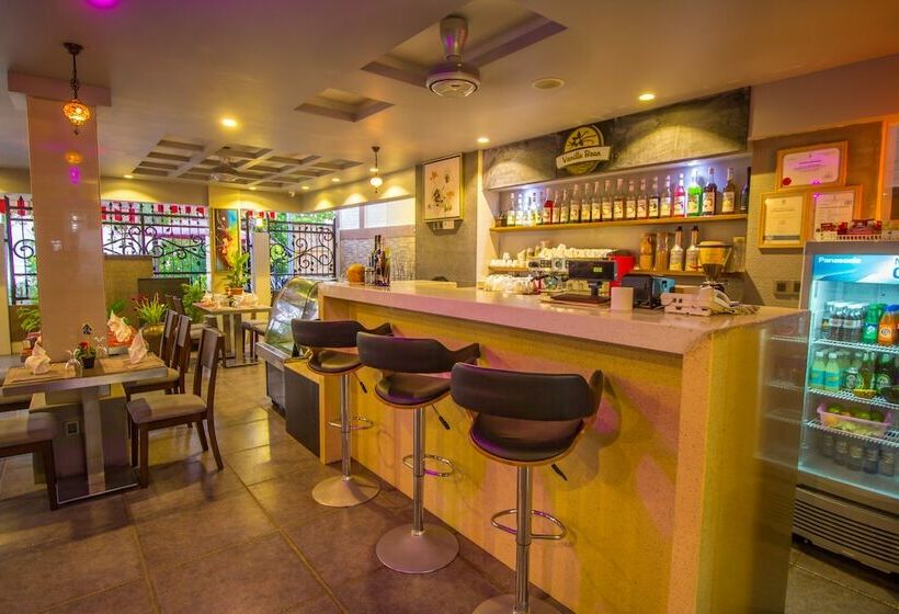 Fotos del hotel Airport Comfort Inn Premium:  10