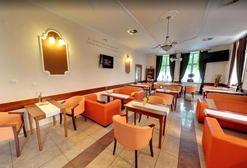 Fotos del hotel Garni  Tatramonti:  3