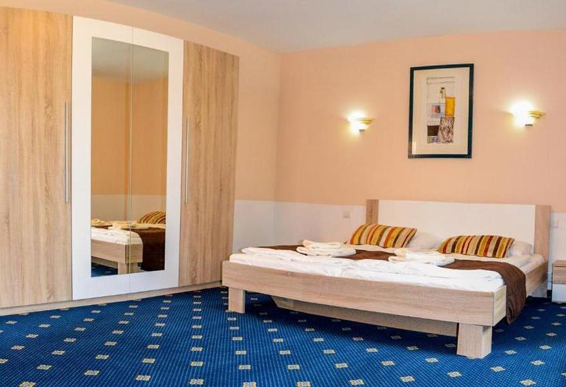 Fotos del hotel Garni  Tatramonti:  14