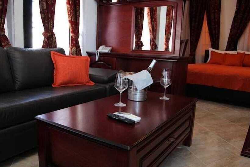 Fotos del hotel Villa Lihnidos Square:  15