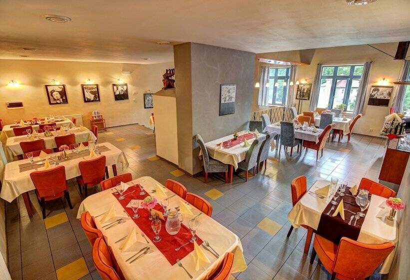 Fotos del hotel Penzión Cosmopolitan I:  10