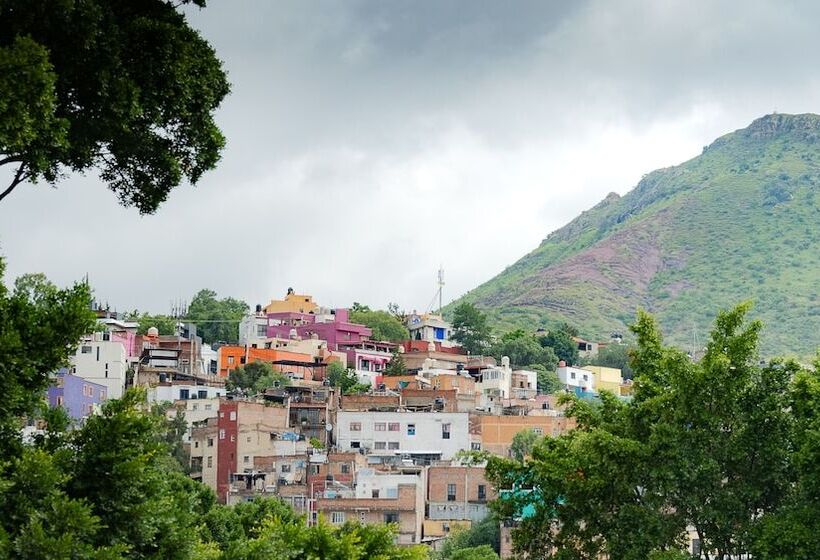 Fotos del hotel Embajadoras:  11