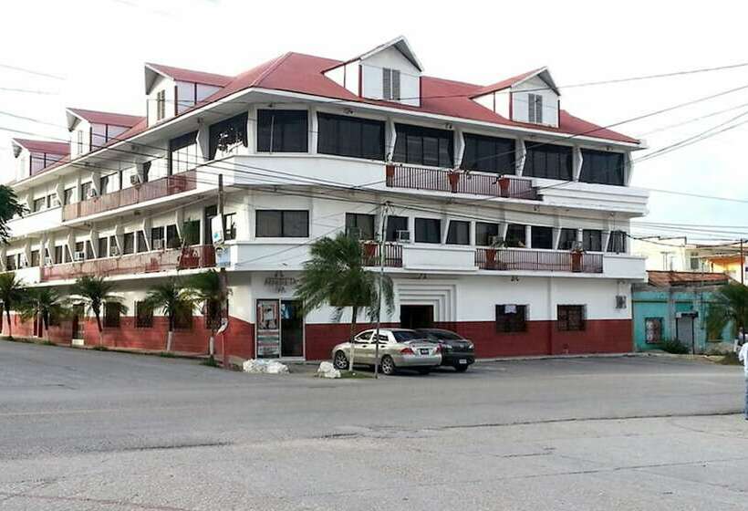 Fotos del hotel Casa Flores De Tikal:  2