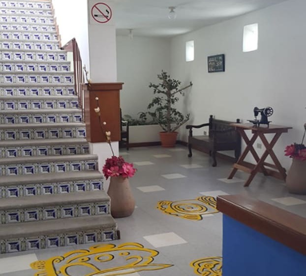 Fotos del hotel Casa Flores De Tikal:  4