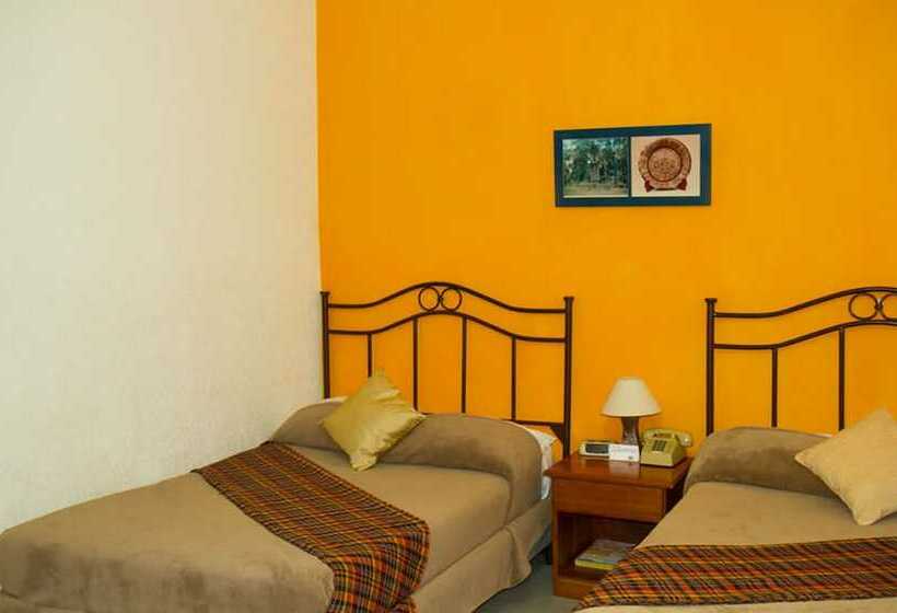 Fotos del hotel Casa Flores De Tikal:  14