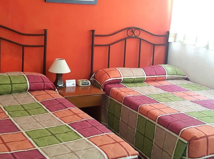 Fotos del hotel Casa Flores De Tikal:  18