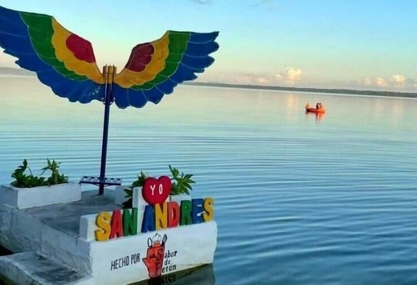 Fotos del hotel Casa Flores De Tikal:  16