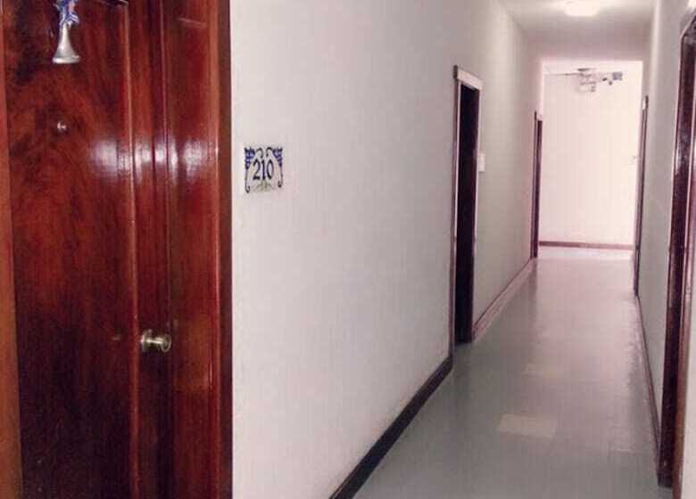 Fotos del hotel Casa Flores De Tikal:  12