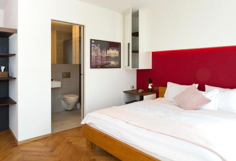 Boutique Hotel Ni-mo