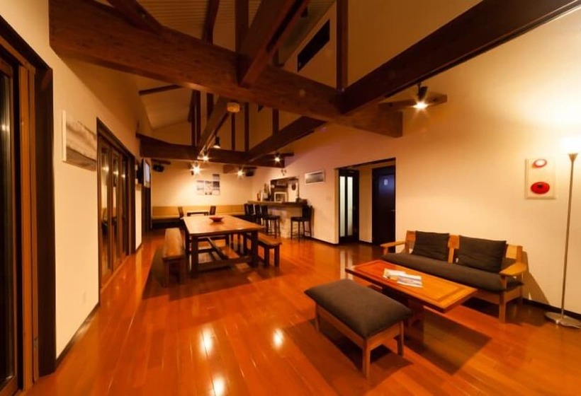 Fotos del hotel Bears Den Mountain Lodge:  2