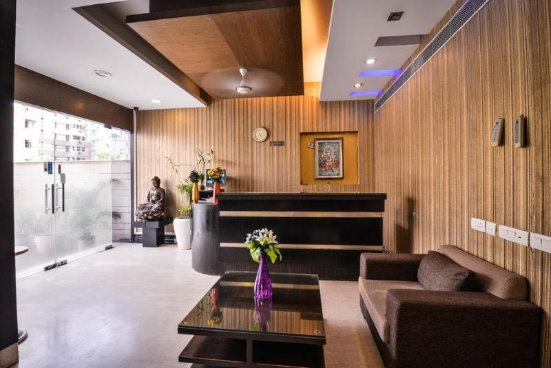 Fotos del hotel Golf View Suites:  8