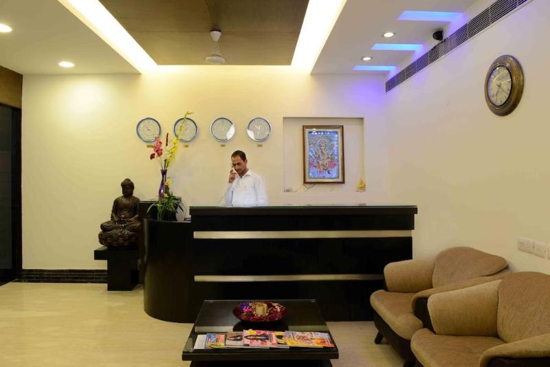 Fotos del hotel Golf View Suites:  11