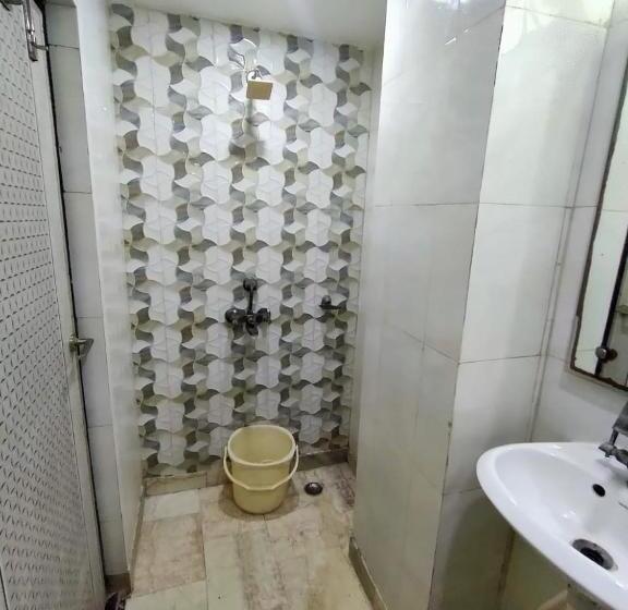 Fotos del hotel Laxman Resort:  10