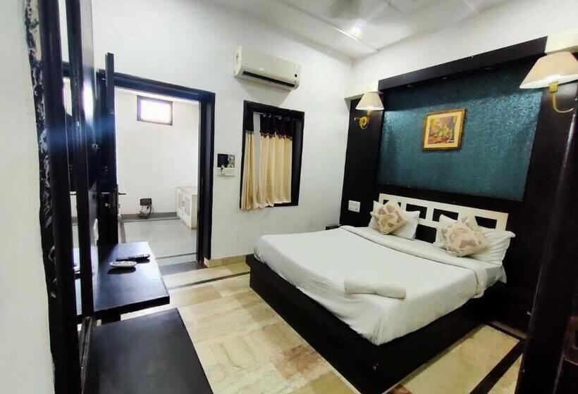 Fotos del hotel Laxman Resort:  17