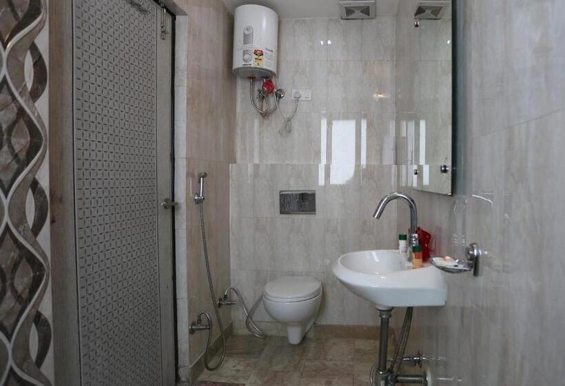 Fotos del hotel Laxman Resort:  12