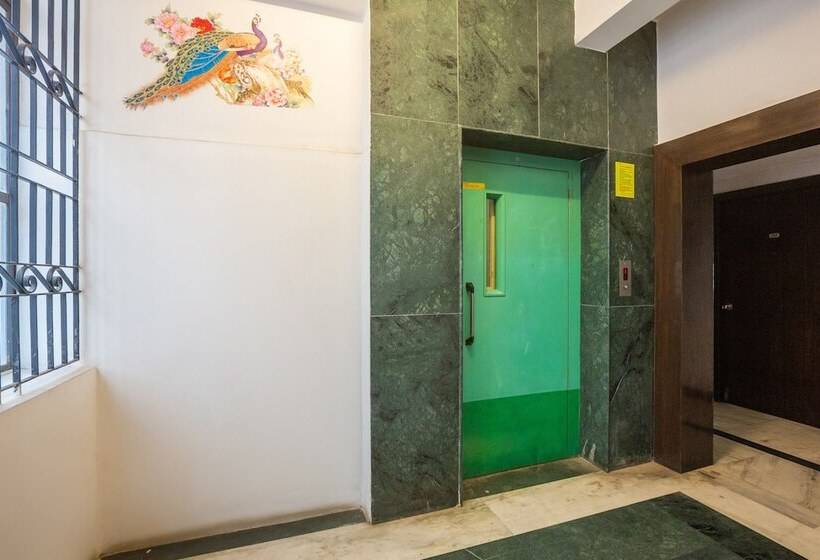 Fotos del hotel Grand Tiara:  6