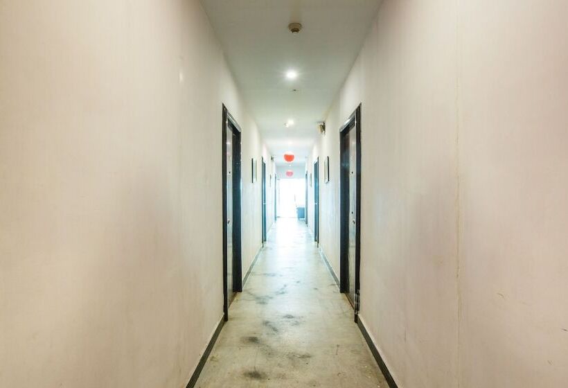 Fotos del hotel Grand Tiara:  14