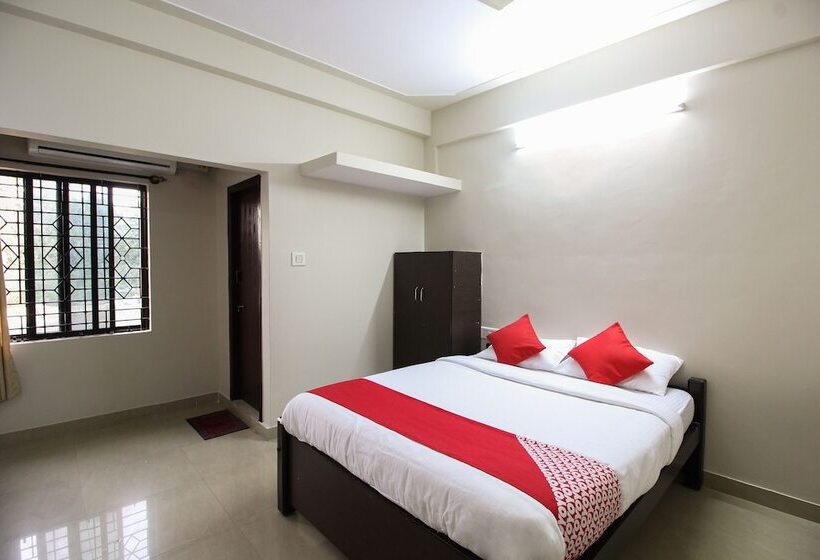 Fotos del hotel Grand Tiara:  2