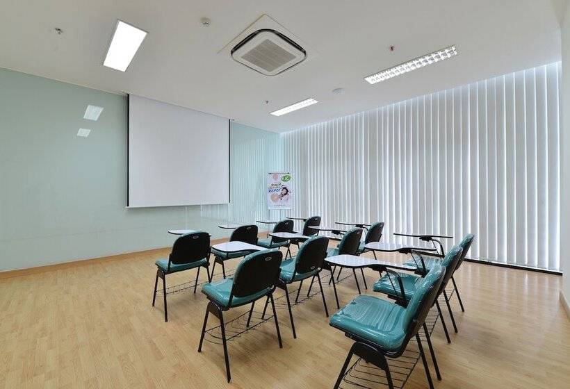 Fotos del hotel Pop! Hotel Timoho Yogyakarta:  4