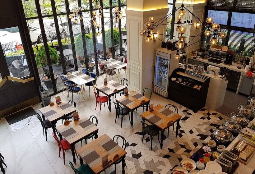 Fotos del hotel Le Stendal:  15