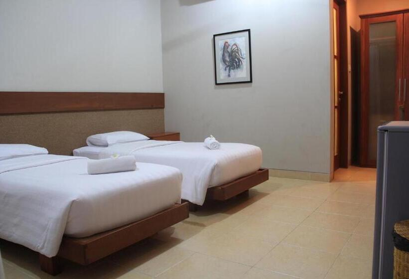 Fotos del hotel Semarandana Bedrooms And Pool:  10