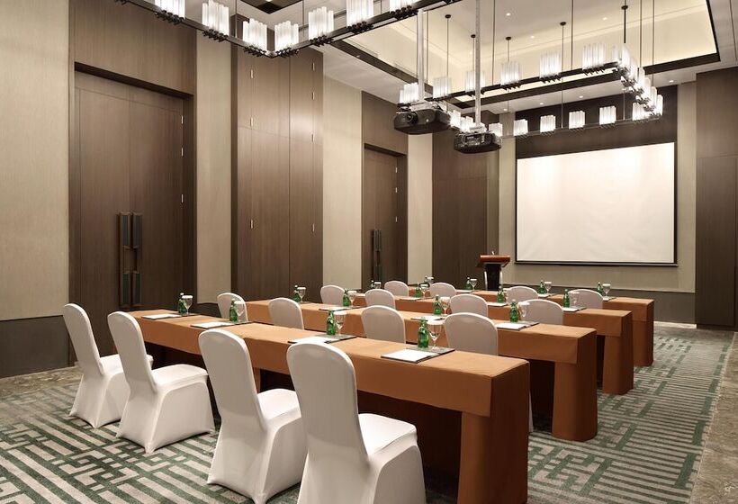 Fotos del hotel Wanda Realm Hefei:  12