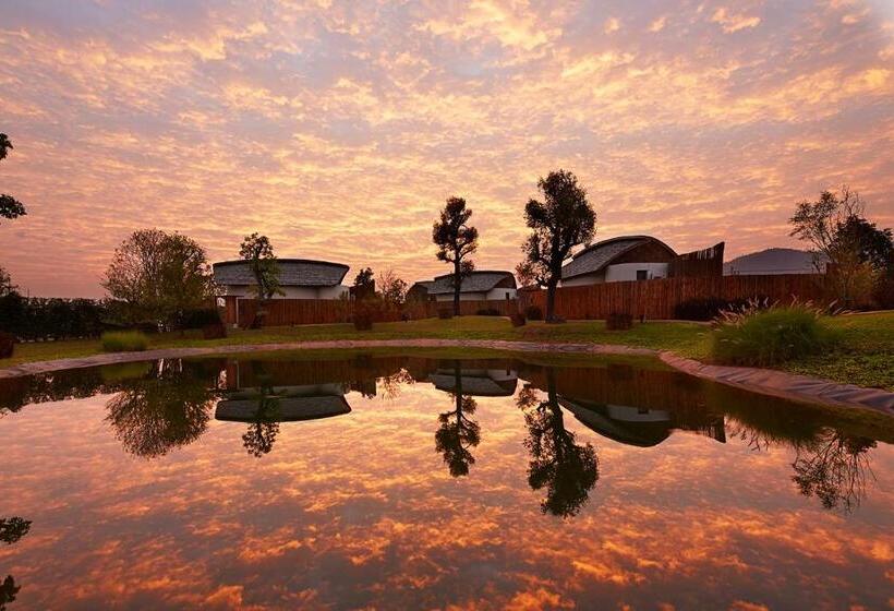 Fotos del hotel Boribot Pool Resort:  16