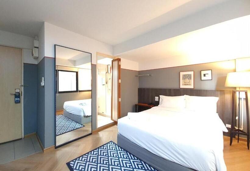 Sathorn Terrace Apartment & Escape B&b