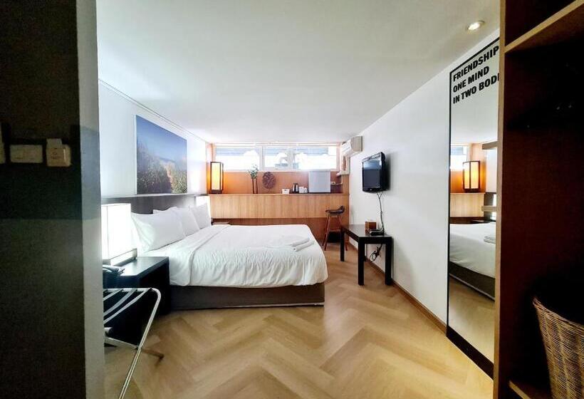 Fotos del hotel Sathorn Terrace Apartment & Escape B&b:  9