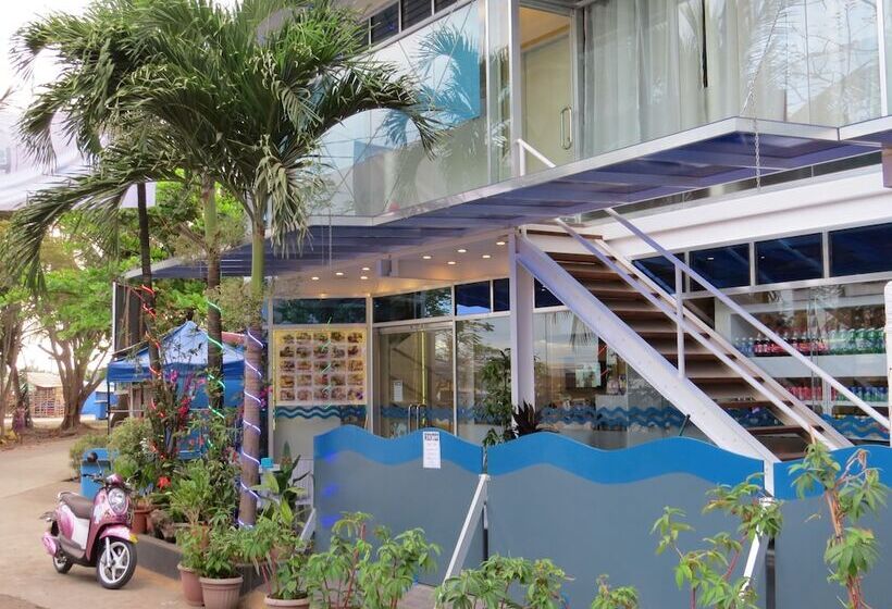 Fotos del hotel Alon Travelers Lodge:  7