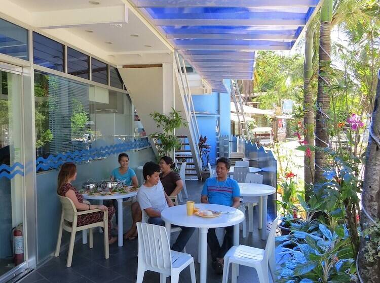 Fotos del hotel Alon Travelers Lodge:  15