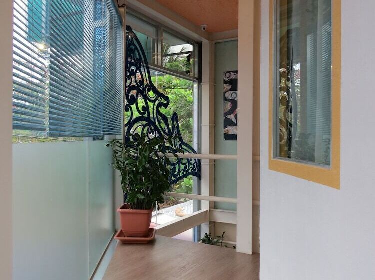 Fotos del hotel Alon Travelers Lodge:  12