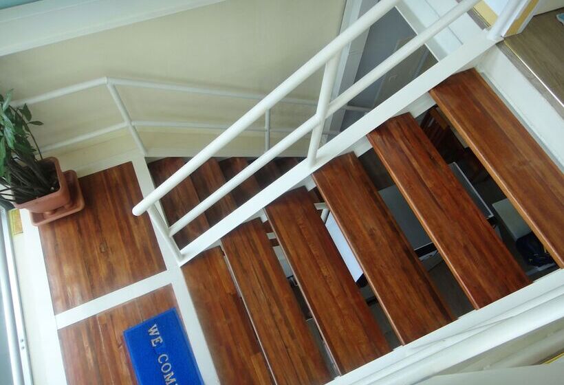 Fotos del hotel Alon Travelers Lodge:  6