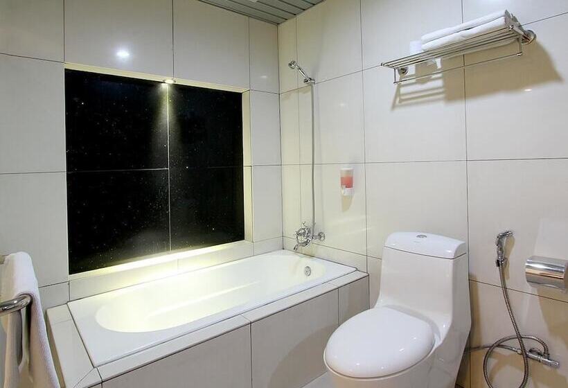 Fotos del hotel Jsl:  5